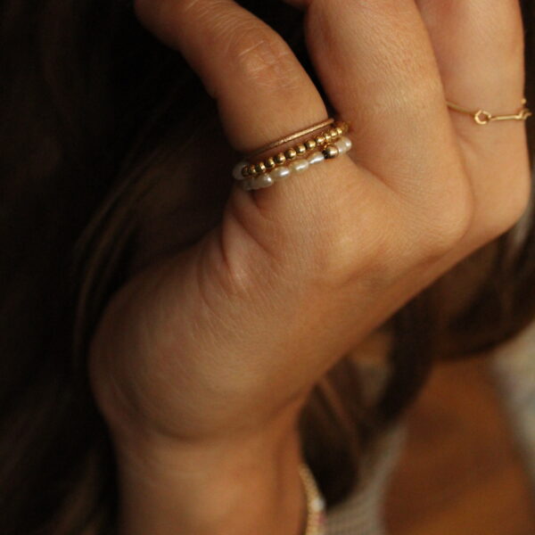 Perličkový prstýnek s korálkem (gold filled/rose gold filled)